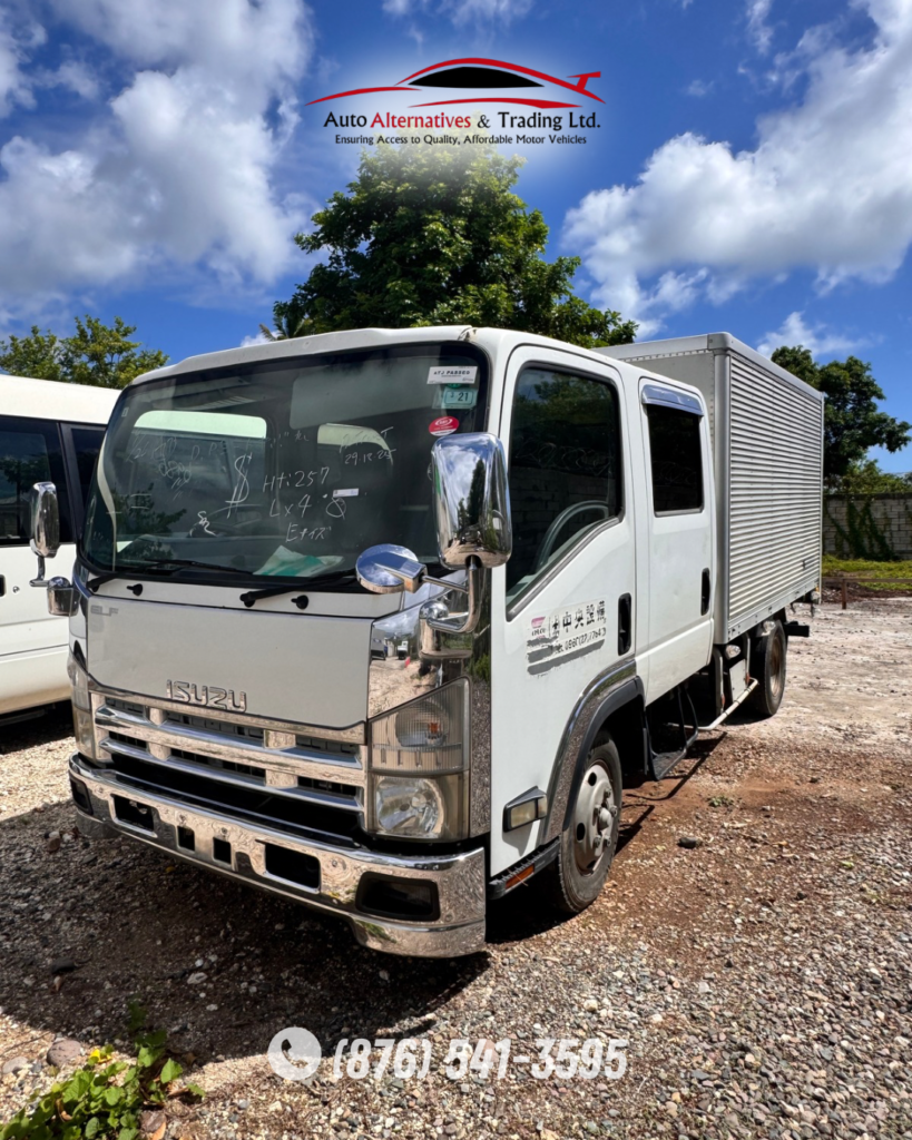 2008 Isuzu Elf